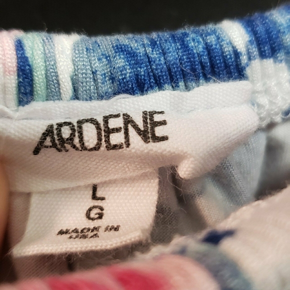 Off the shoulder top - Picture 3 of 4